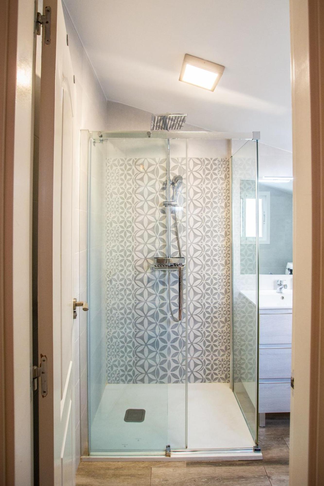 Benalhome - Tu Hogar Con Terraza Y Ducha Exterior Benalmádena Εξωτερικό φωτογραφία