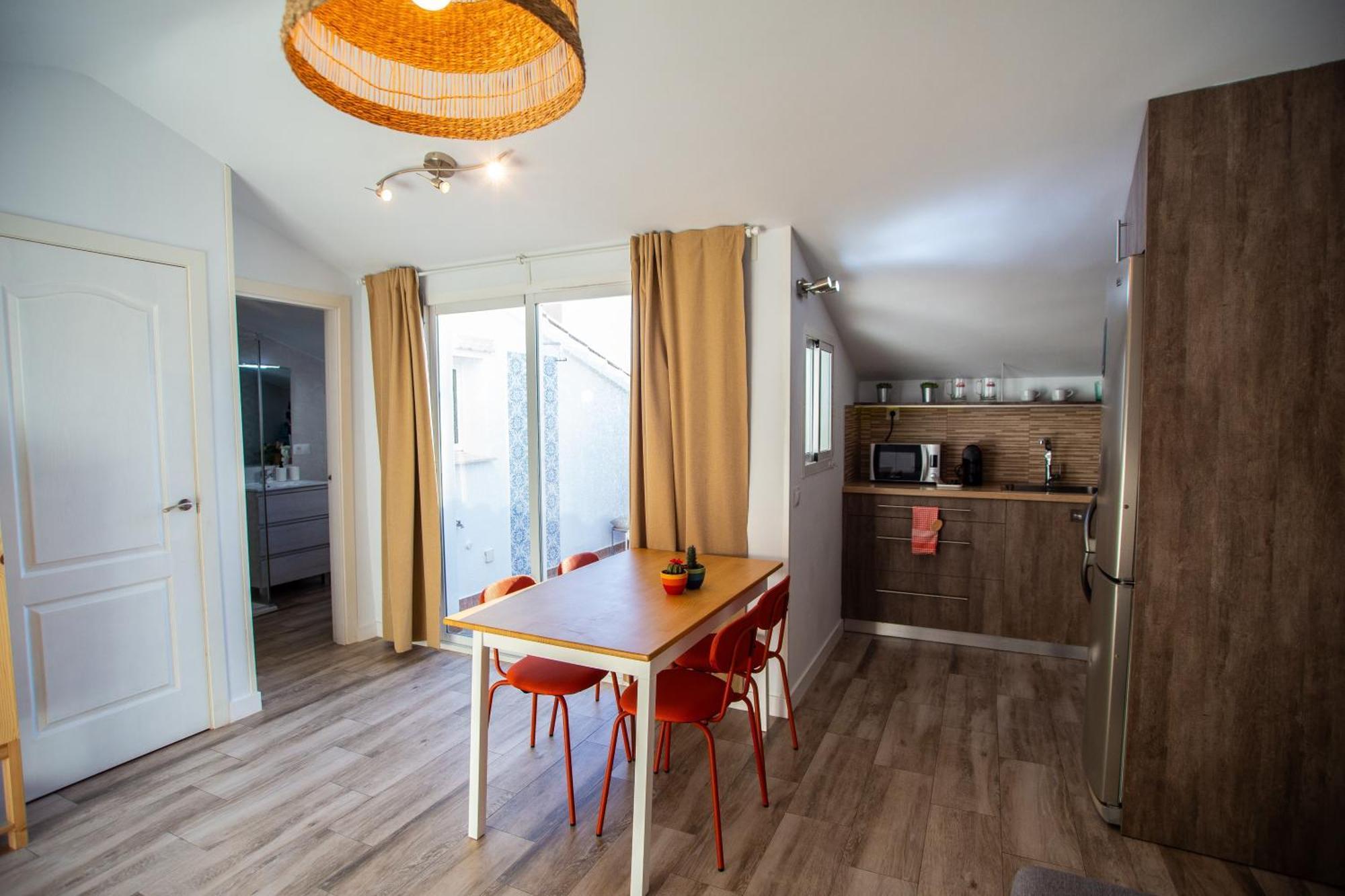 Benalhome - Tu Hogar Con Terraza Y Ducha Exterior Benalmádena Εξωτερικό φωτογραφία
