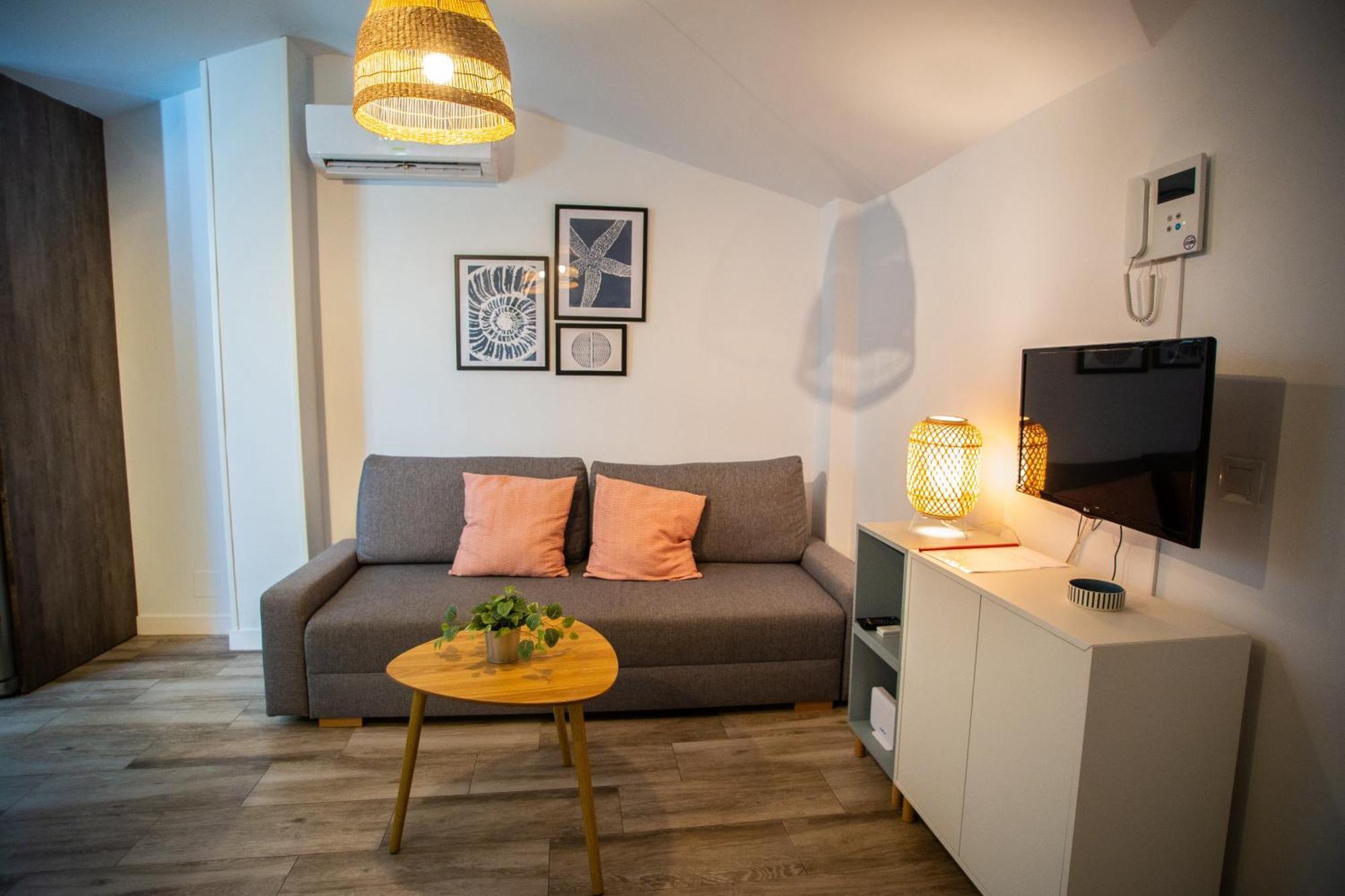 Benalhome - Tu Hogar Con Terraza Y Ducha Exterior Benalmádena Εξωτερικό φωτογραφία